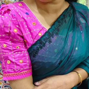 বোম্বে সিল্ক সিকুয়েন্স ব্লাউজ (গোলাপি)